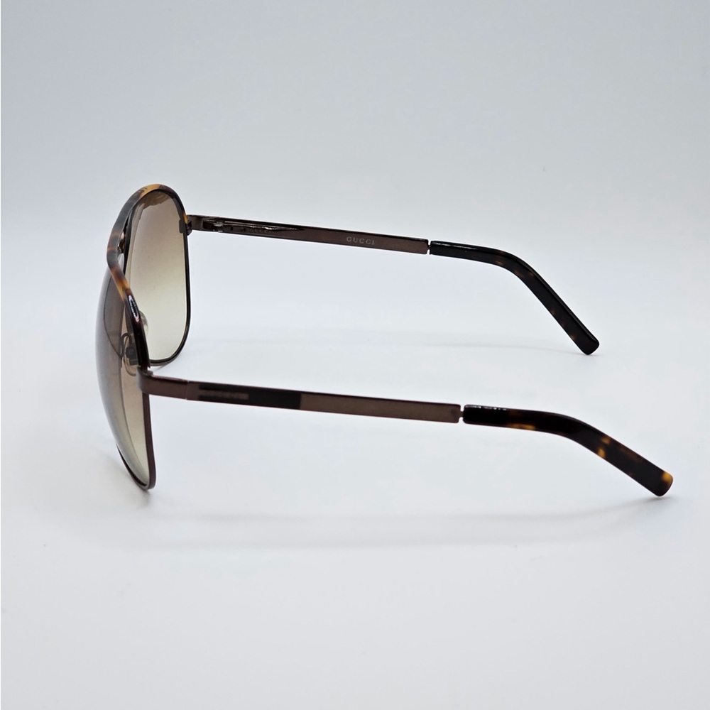 Gucci Brown Gradient Aviator Sunglasses with Tortoiseshell Temples - Picture 3 of 3